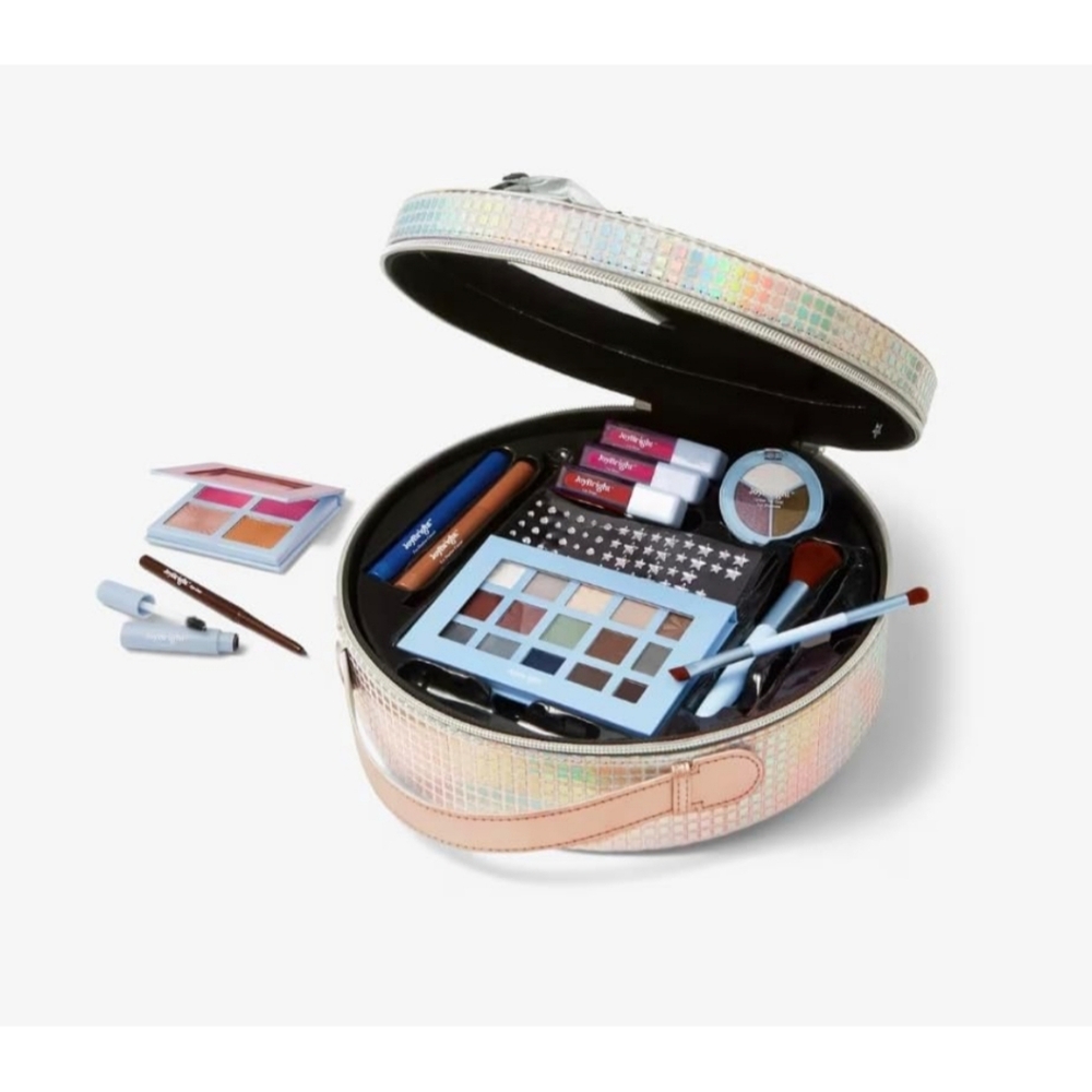 Ulta Beauty Makeup Collection Set Kit NEW - Picture 16 of 16